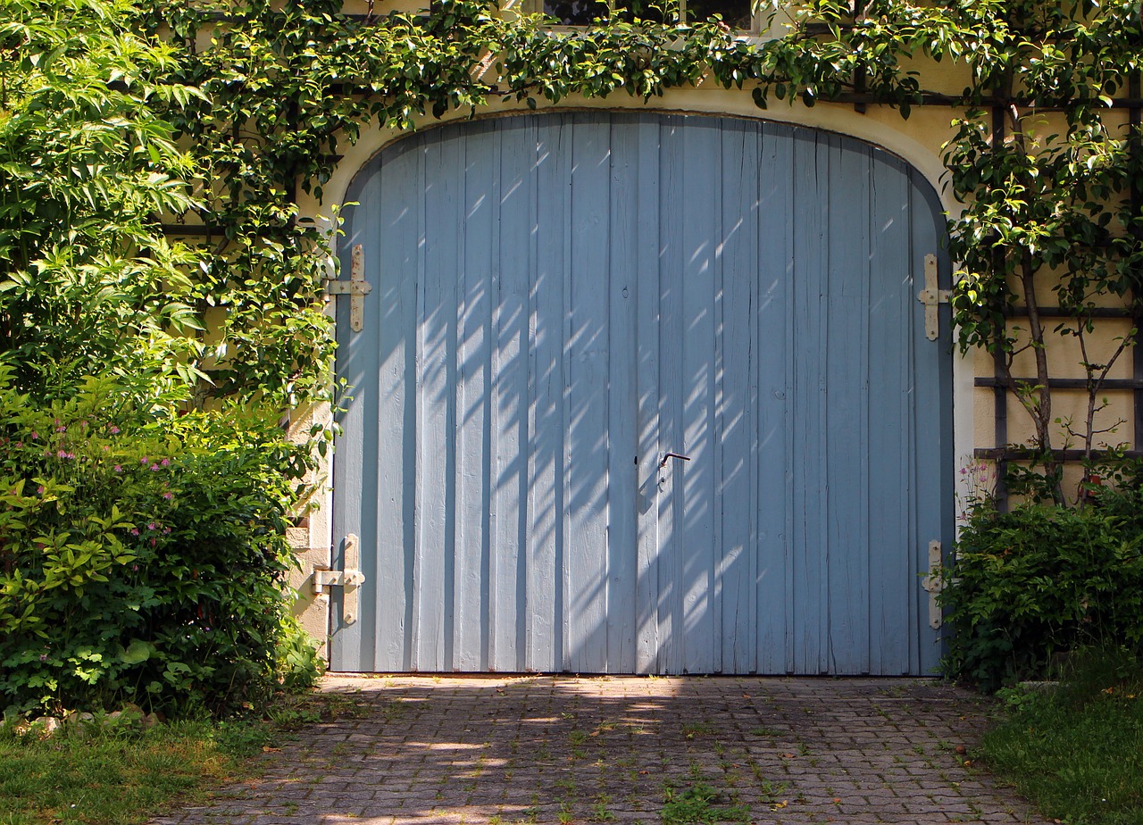 What Different Garage Door Styles Are Available?